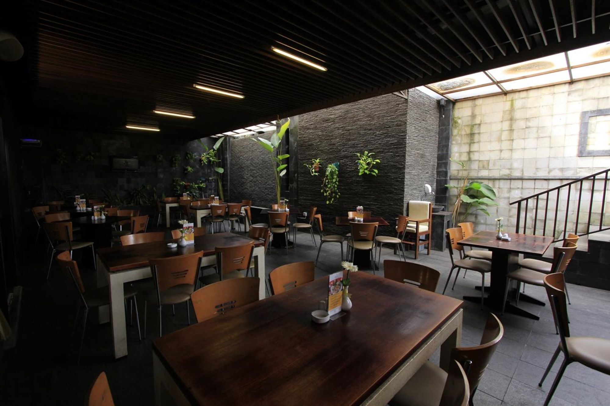 塞蒂亚布迪商务家庭大酒店 万隆 外观 照片